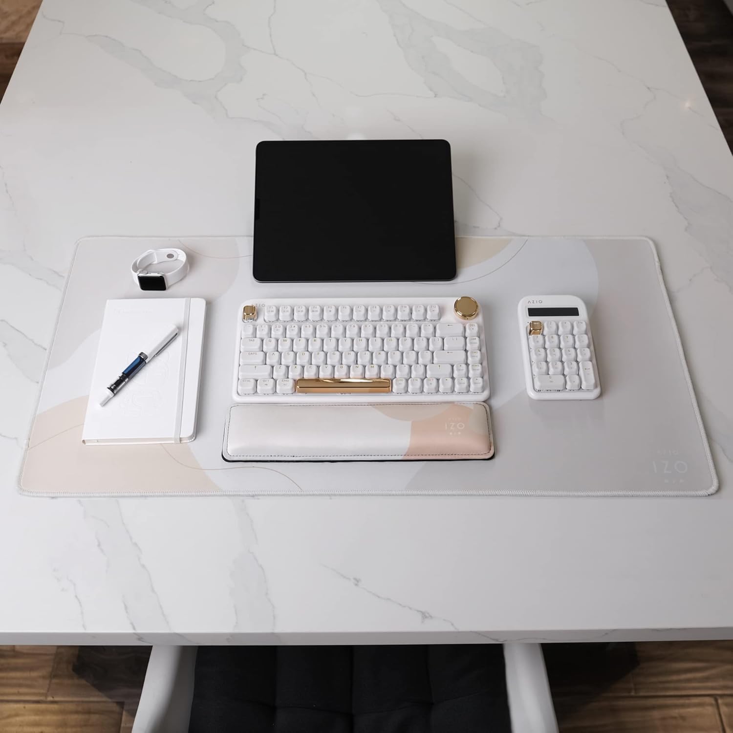 AZIO IZO Desk Pad (White Blossom) — Being Shipped