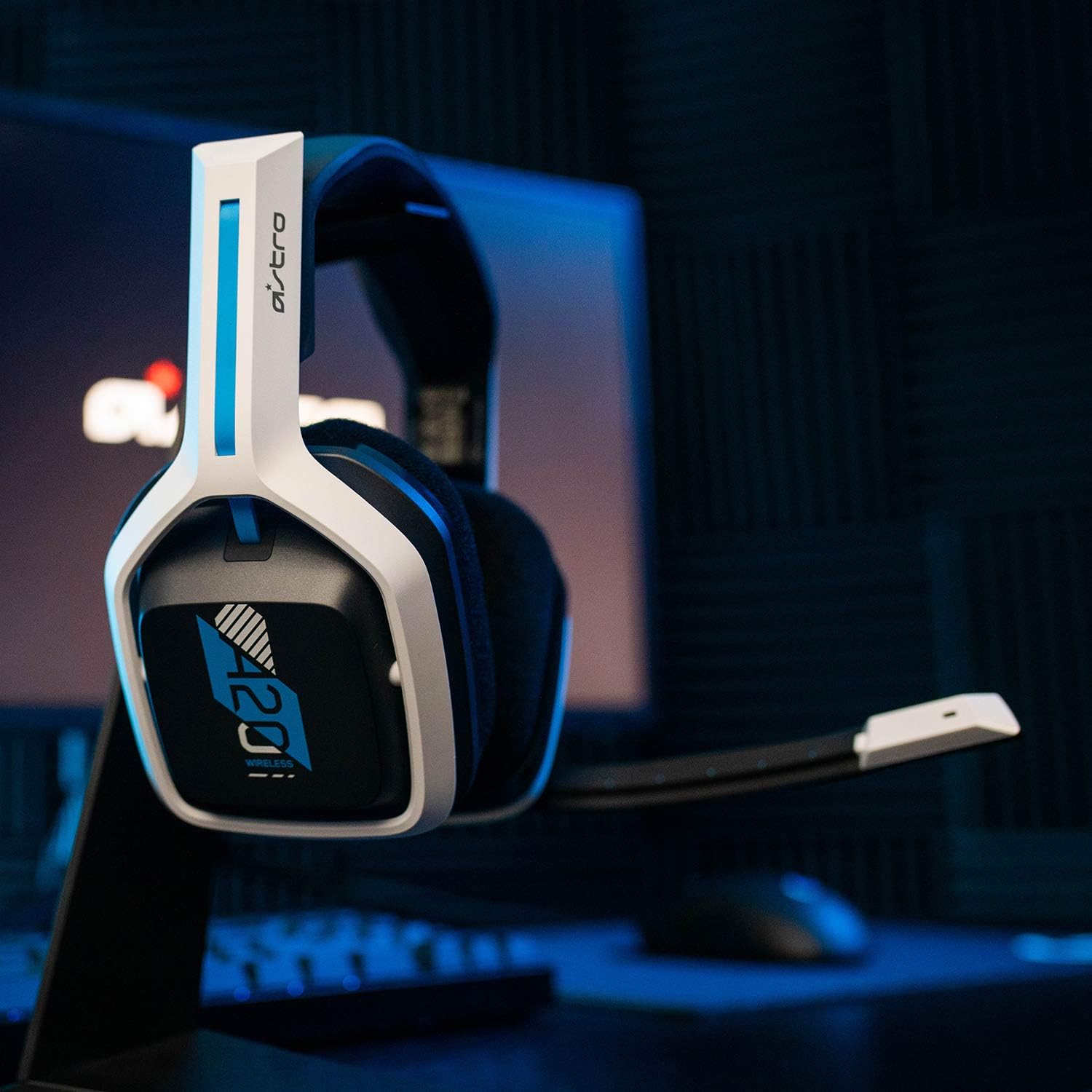 ASTRO Gaming A20 Wireless Gaming Headset for PlayStation 4 & 5 (Black/White/Blue) — Being Shipped