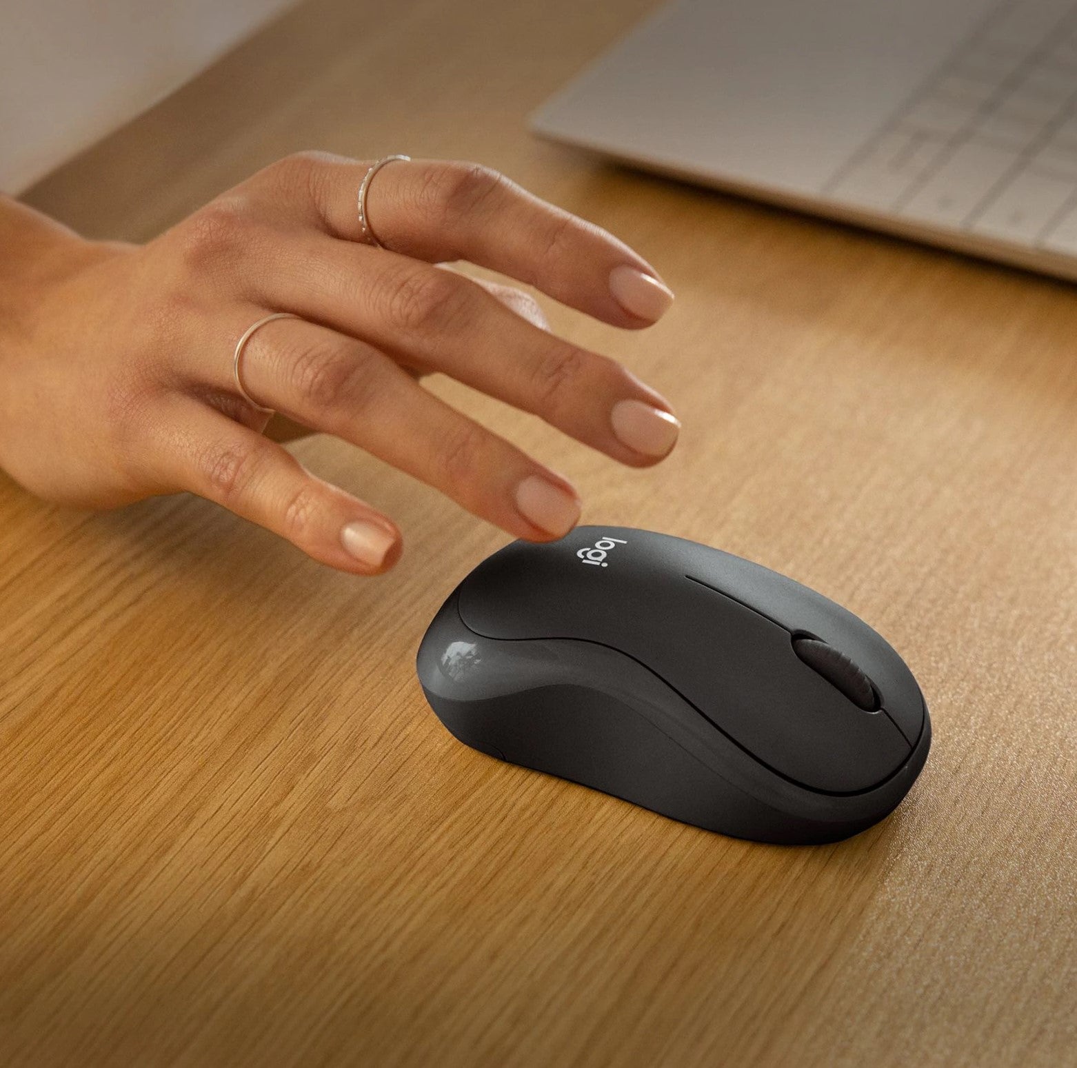 Logitech M240 Silent Wireless Mouse (Graphite) — Being Shipped