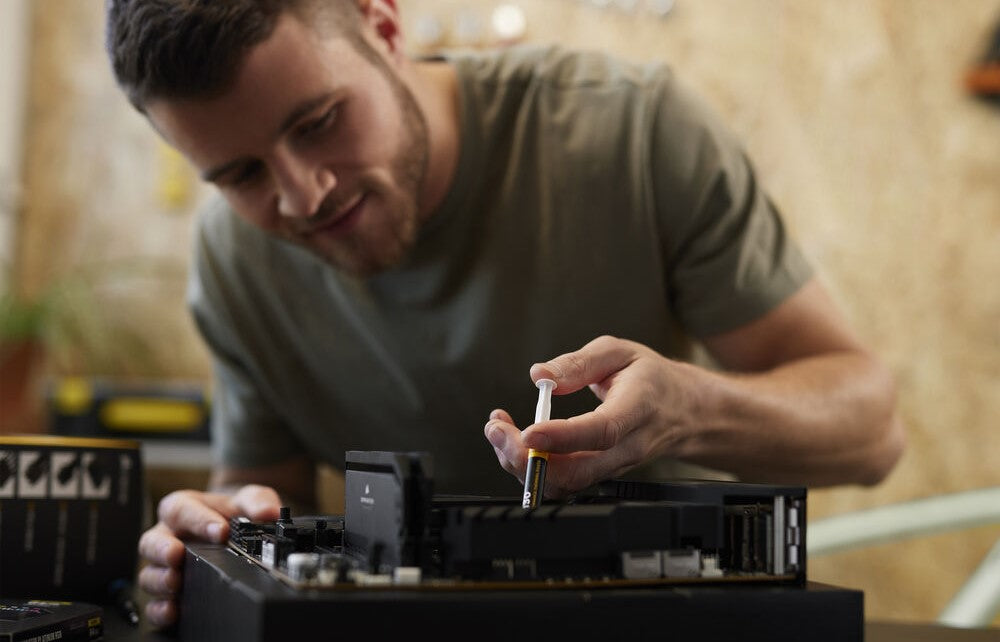 CORSAIR XTM70 3g Extreme Performance Thermal Paste — Being Shipped