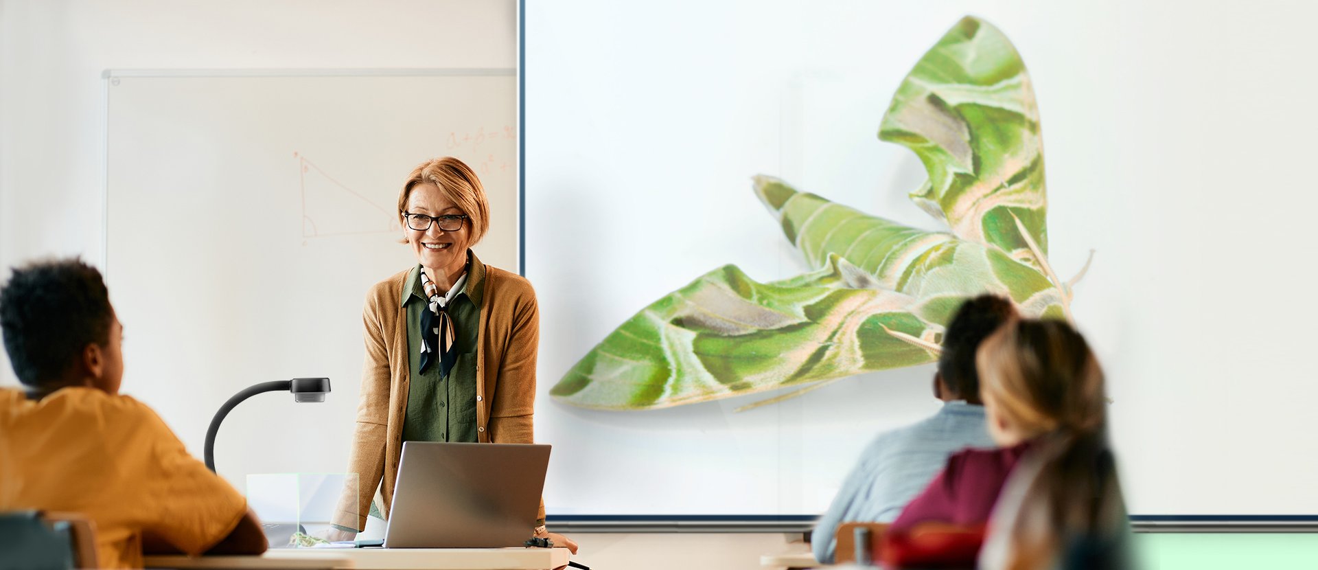 AVer F17+ FlexArm Portable Document Camera — Being Shipped