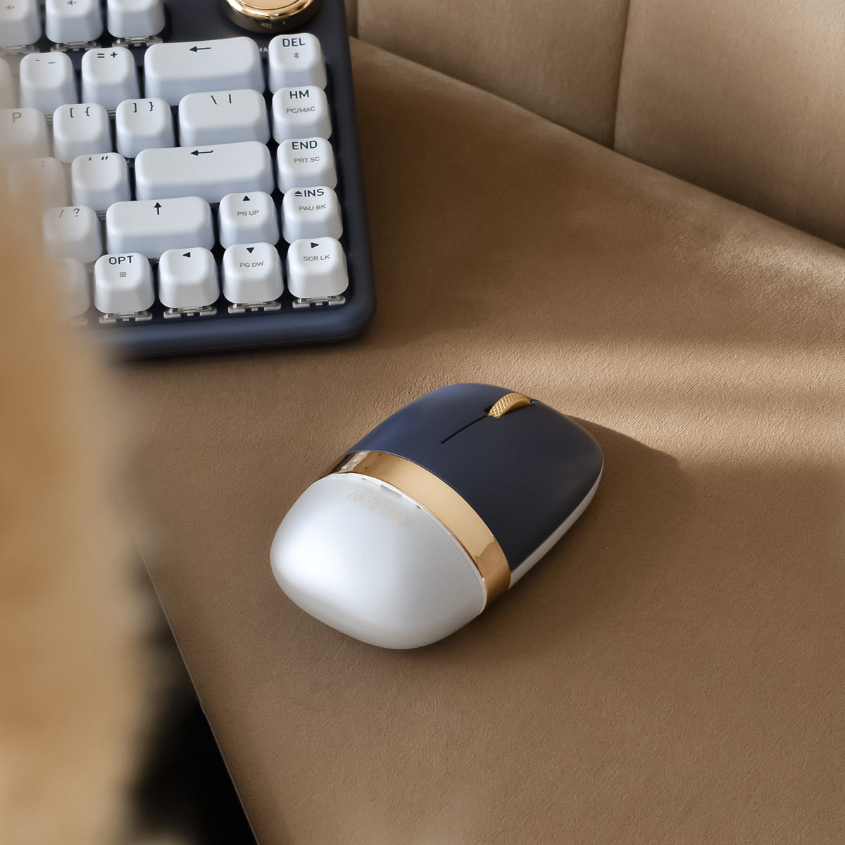 AZIO IZO Wireless Bluetooth Mouse (Blue Iris) — Being Shipped