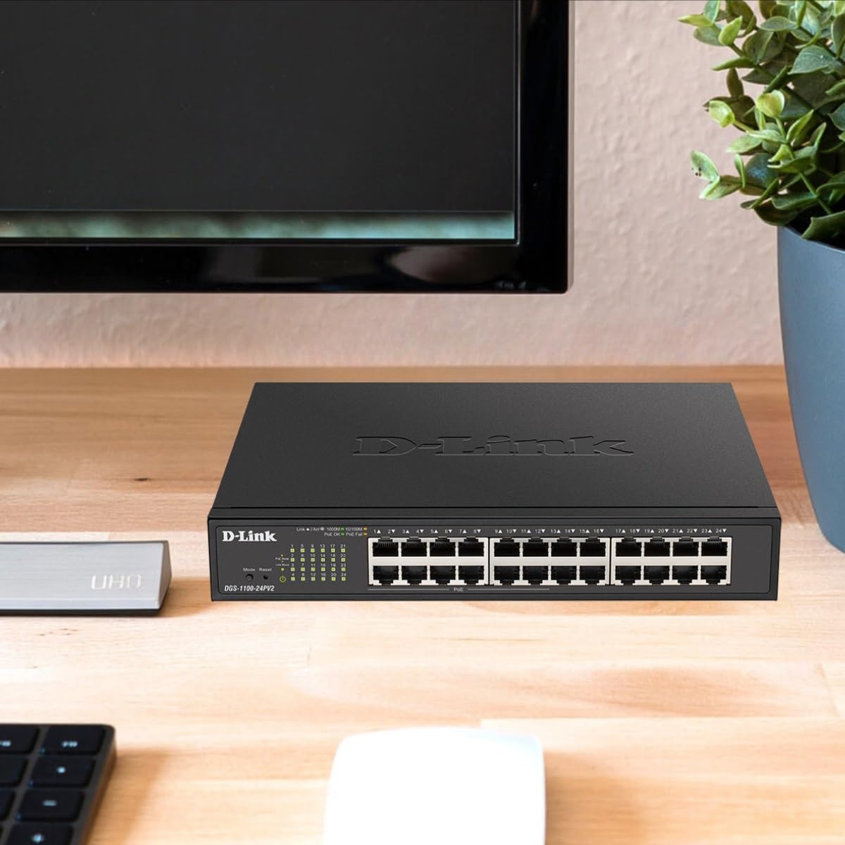 D-Link 24-Port Gigabit Smart PoE+ Switch with 12 PoE Ports — Being Shipped