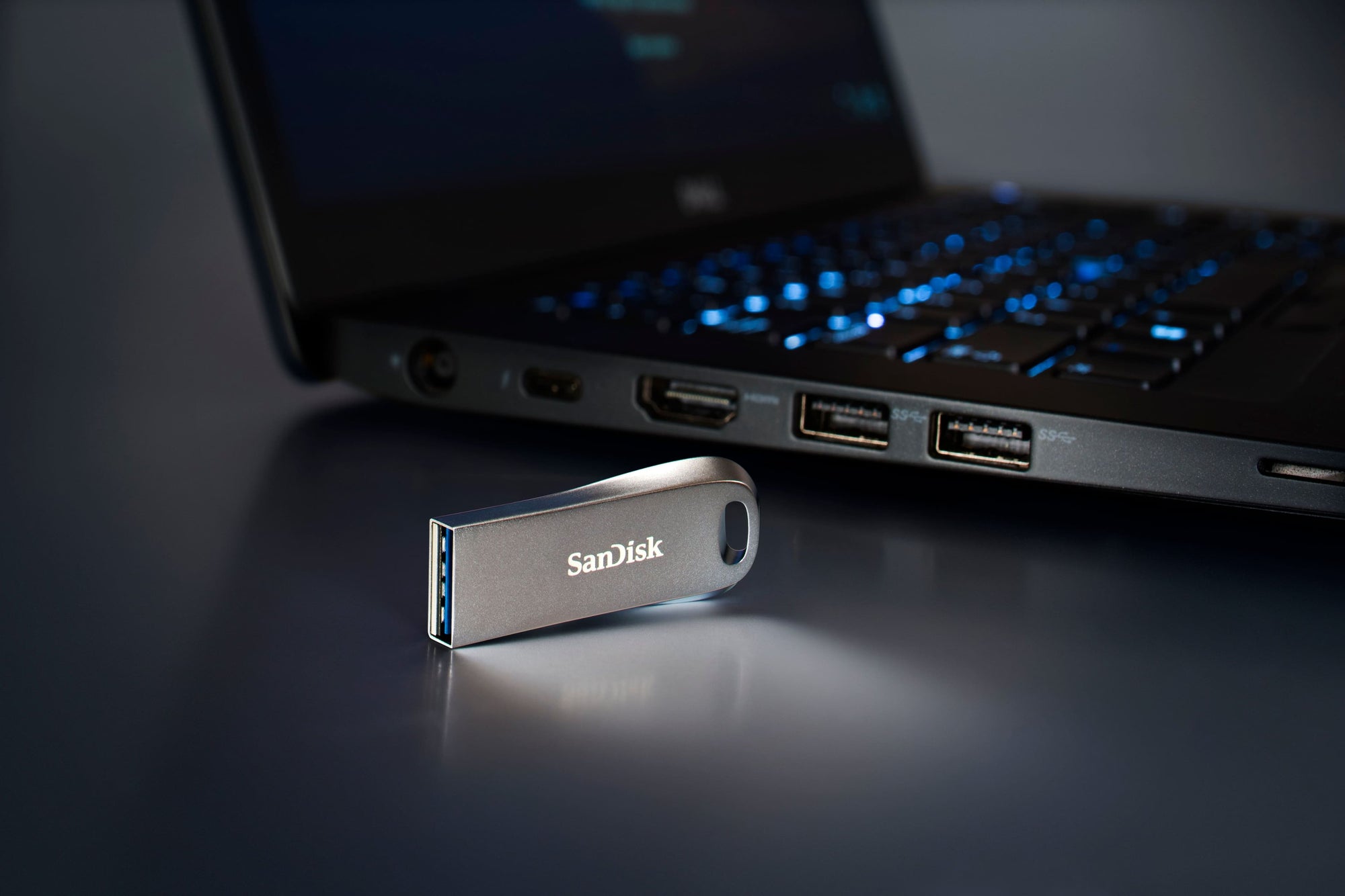 SanDisk Ultra Luxe 256GB USB 3.1 Gen 1 Type-A Flash Drive — Being Shipped