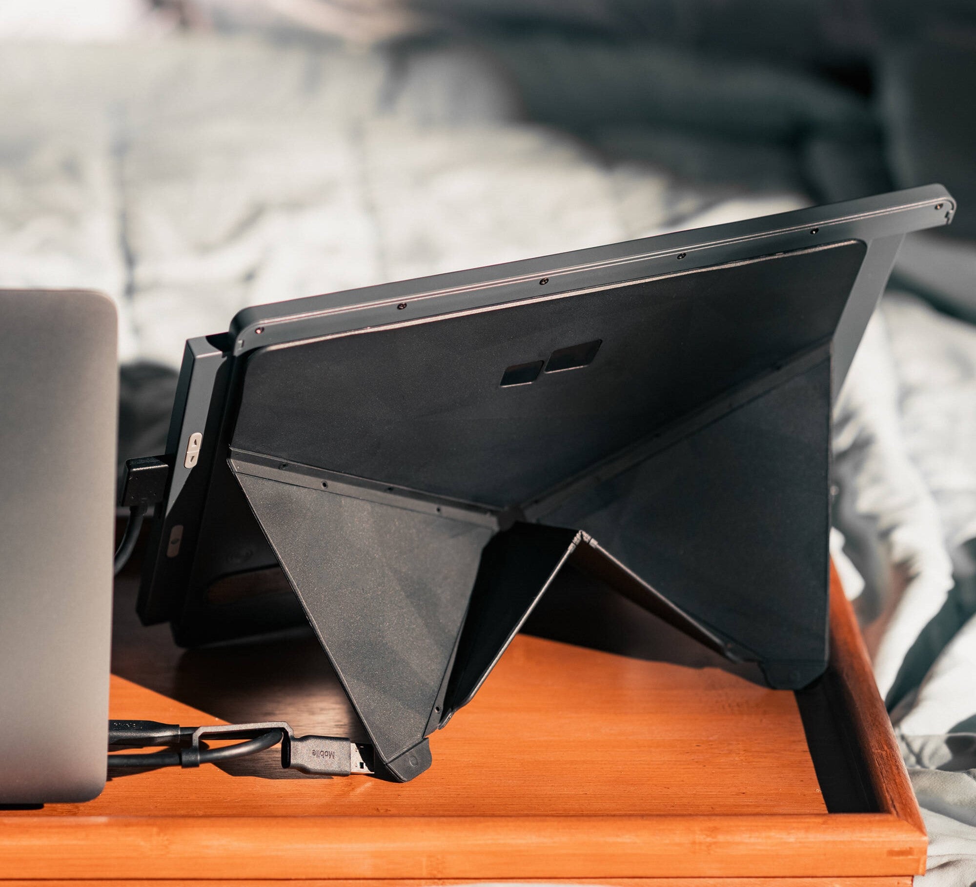 Mobile Pixels Origami Kickstand for Duex Plus/Lite Monitors — Being Shipped