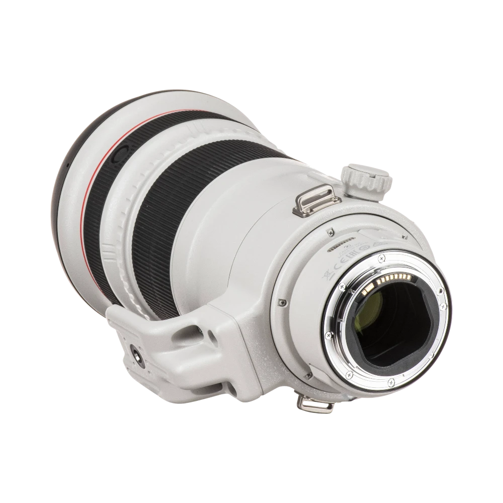 Canon EF 300mm f/2.8L IS II USM Lens — Being Shipped